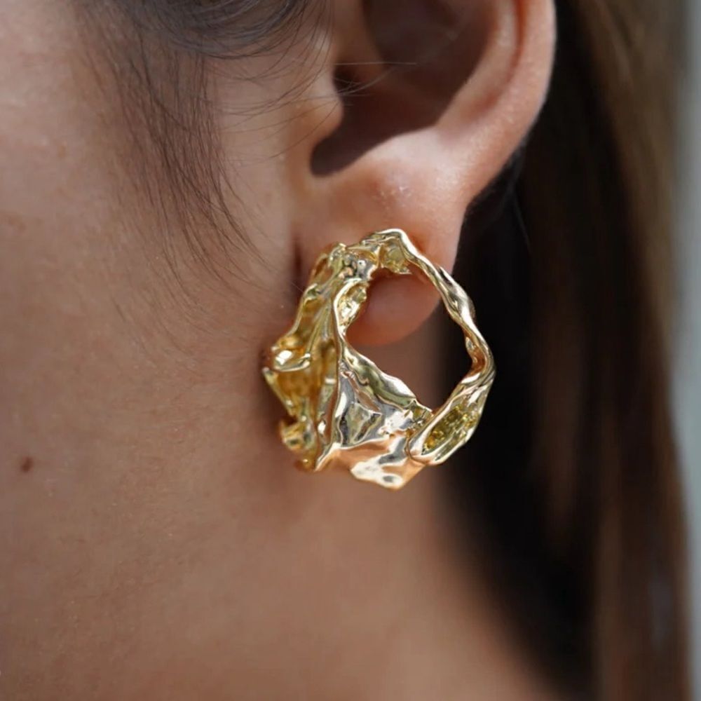 Gold Textured geo stud earrings N227
